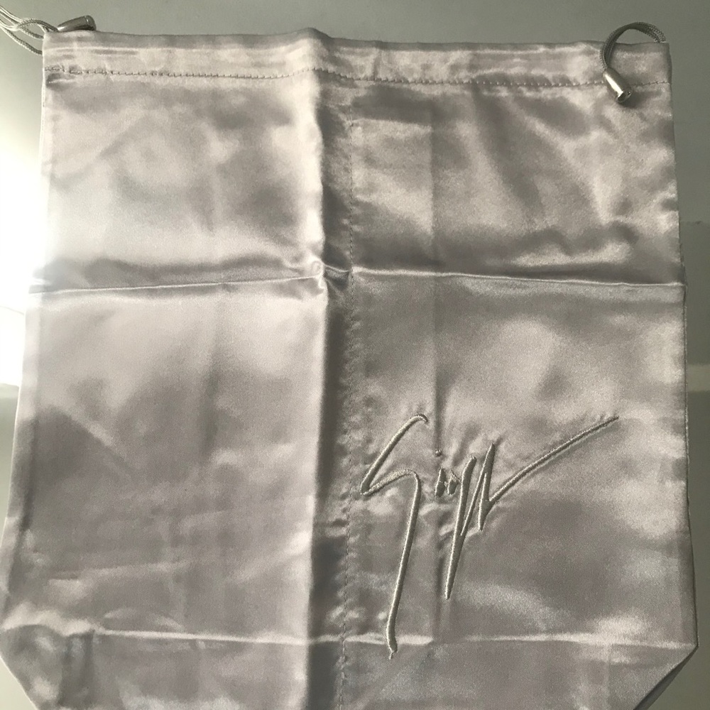 AUTHENTIC Giuseppe Zanotti shoe dust bags